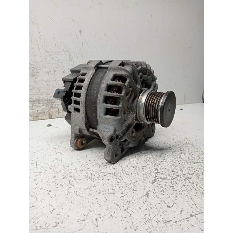 Recambio de alternador para audi a4 b8 avant (8k5) 2.0 tdi referencia OEM IAM 0125711130 04L903017D 