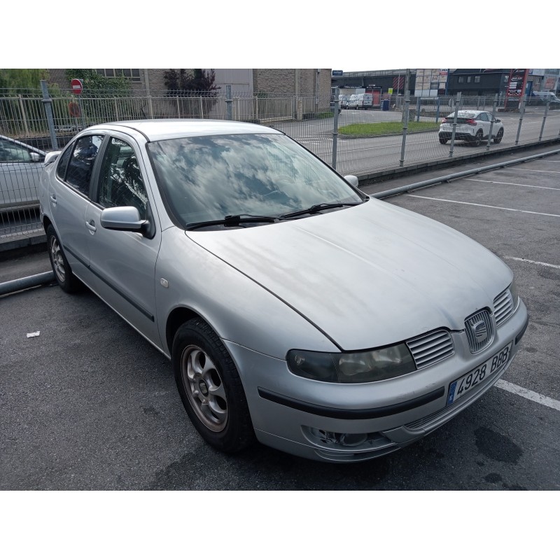 seat toledo (1m2) del año 2000