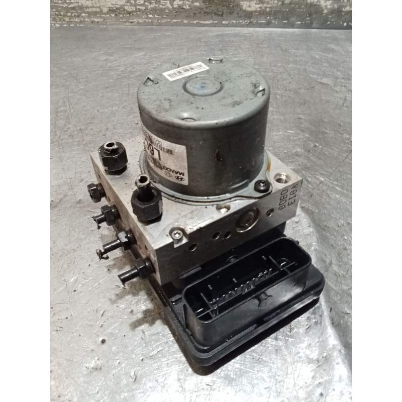 Recambio de abs para kia stonic (yb) 1.0 t-gdi referencia OEM IAM 58920H8260 BE6003V109 A1002221AEE