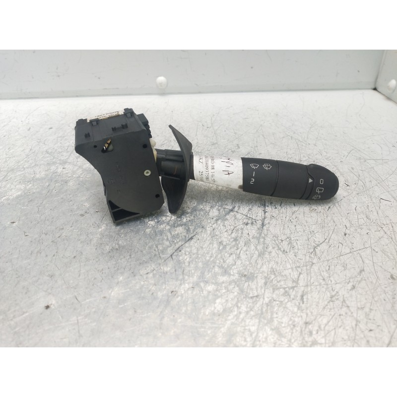 Recambio de mando limpia para dacia sandero 1.4 cat referencia OEM IAM 8200792587  