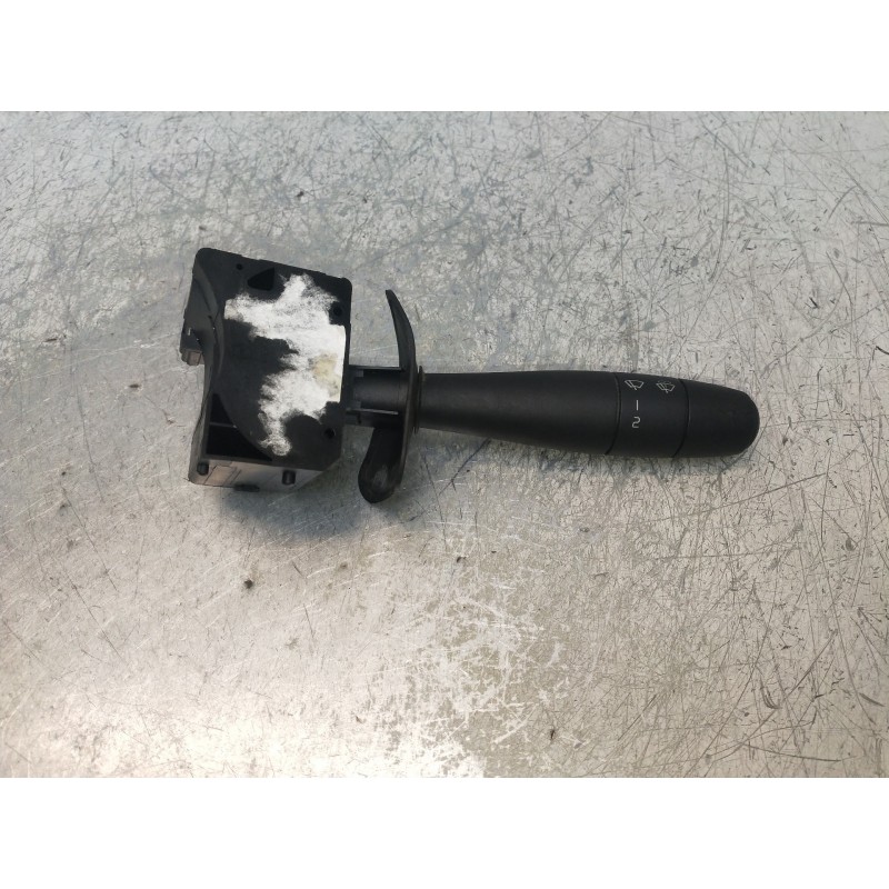 Recambio de mando limpia para dacia logan ambiance referencia OEM IAM 8200213173  