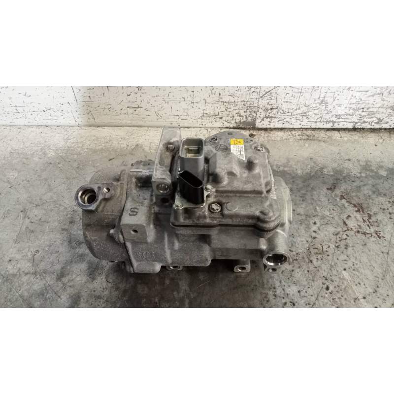 Recambio de compresor aire acondicionado para lexus nx 300h 4wd referencia OEM IAM 0422001690  