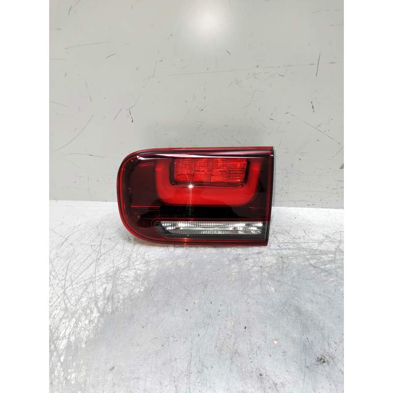 Recambio de piloto trasero derecho interior para citroën c4 cactus bluehdi 100 referencia OEM IAM   