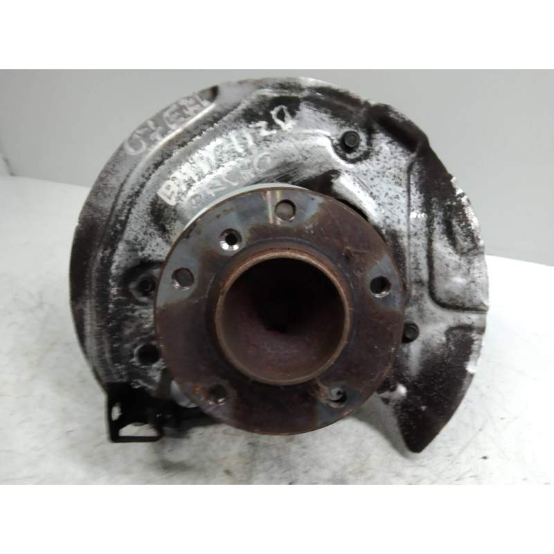 Recambio de mangueta delantera derecha para bmw serie 1 berlina (e81/e87) 118d referencia OEM IAM 31216793924  