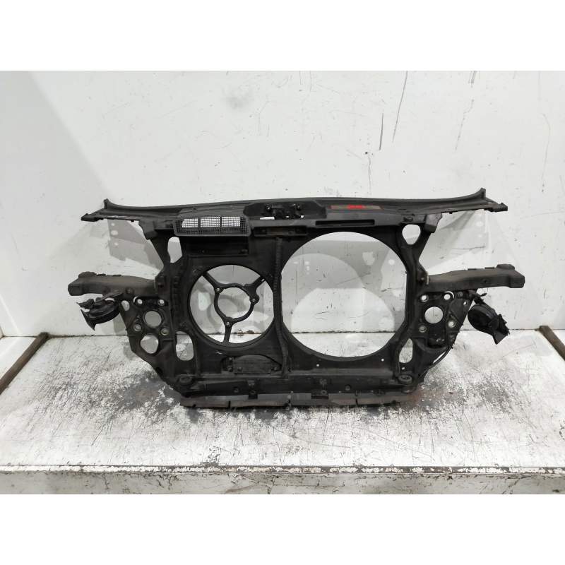 Recambio de panel frontal para audi a6 avant (4b5) referencia OEM IAM   2001