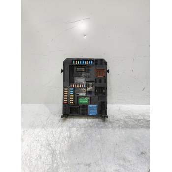 CAJA RELES / FUSIBLES 9819849680 BSIN0200 E1064159