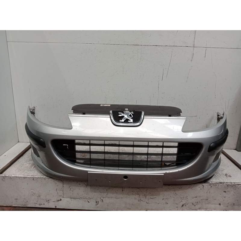 Recambio de paragolpes delantero para peugeot 407 (6d_) 1.8 (6d6fzb) referencia OEM IAM   2004