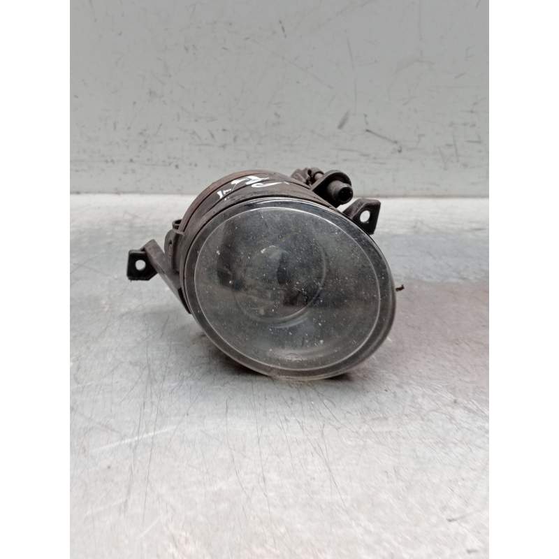 Recambio de faro antiniebla izquierdo para volkswagen touran (1t1, 1t2) 2.0 tdi referencia OEM IAM 27047900l  2003