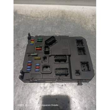 CAJA RELES / FUSIBLES 9653667 14HDI 2002