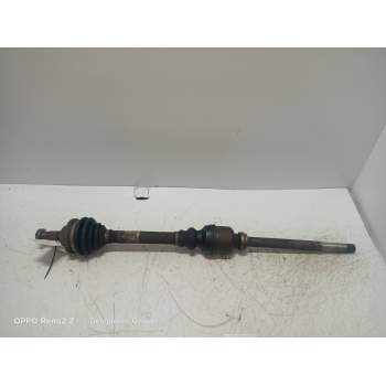 TRANSMISION DELANTERA DERECHA 18G 1999