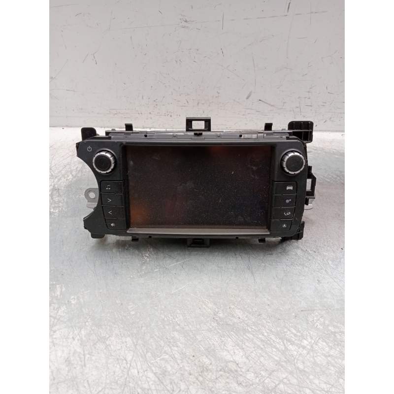 Recambio de sistema audio / radio cd para toyota yaris active referencia OEM IAM 861400D100  2014