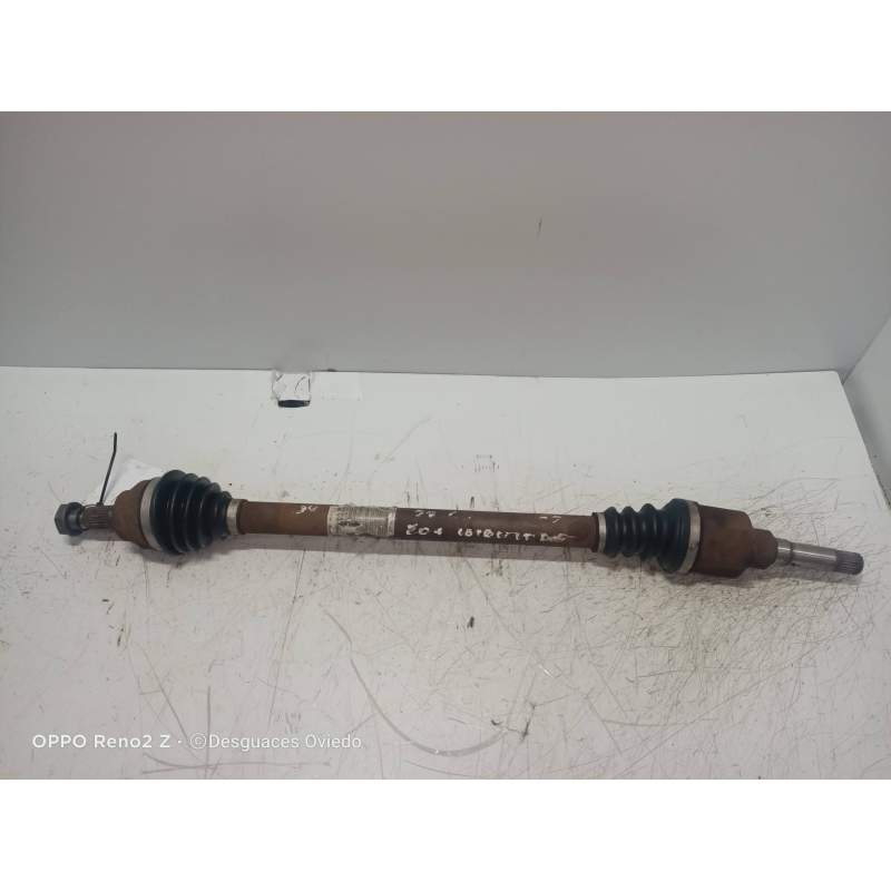Recambio de transmision delantera derecha para peugeot 207 sport referencia OEM IAM  16G 2009