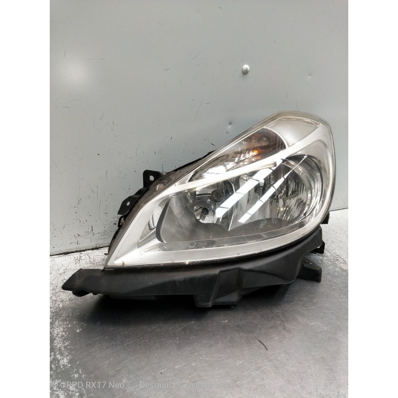 Recambio de faro izquierdo para renault clio iii 1.2 16v referencia OEM IAM 8200244889 8200459824 89900157