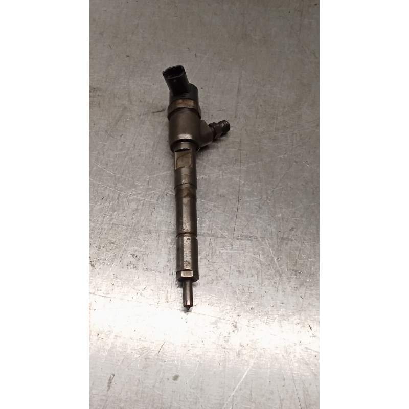 Recambio de inyector para fiat panda van (i) (271) active 2 sitze referencia OEM IAM 0445110183  BOSCH