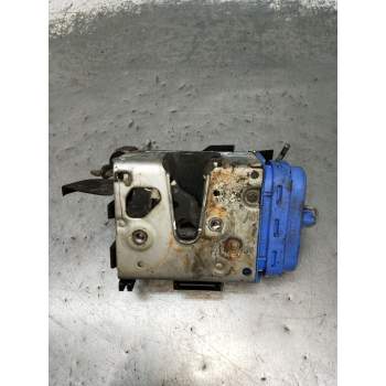 MOTOR CIERRE CENTRALIZADO TRASERO DERECHO 5P 2000