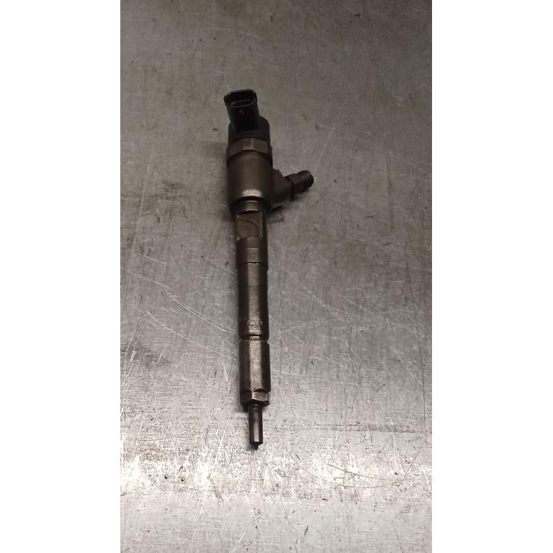 Recambio de inyector para fiat panda van (i) (271) active 2 sitze referencia OEM IAM 0445110183  BOSCH