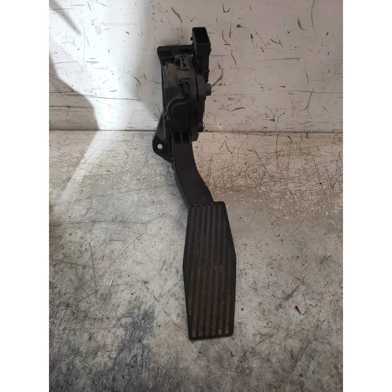 Recambio de potenciometro pedal para opel astra j lim. 1.7 16v cdti referencia OEM IAM 13252702 6PV00976507 