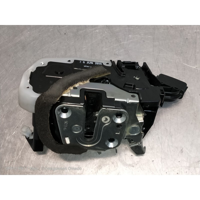 Recambio de motor cierre centralizado delantero izquierdo para nissan leaf 2 zero edition referencia OEM IAM T8011420 M9626 5P