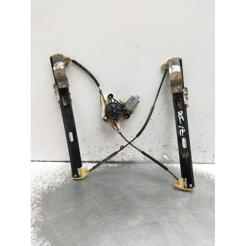 Recambio de elevalunas delantero izquierdo para seat leon (5f1) 1.6 tdi referencia OEM IAM 130822717 5P E850202099 5Q0959801B