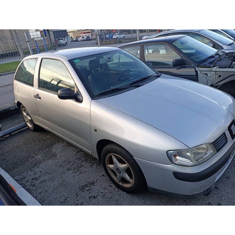 seat ibiza (6k1) del año 2001