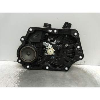 ELEVALUNAS DELANTERO DERECHO L1TBS23200CB 5P 2019