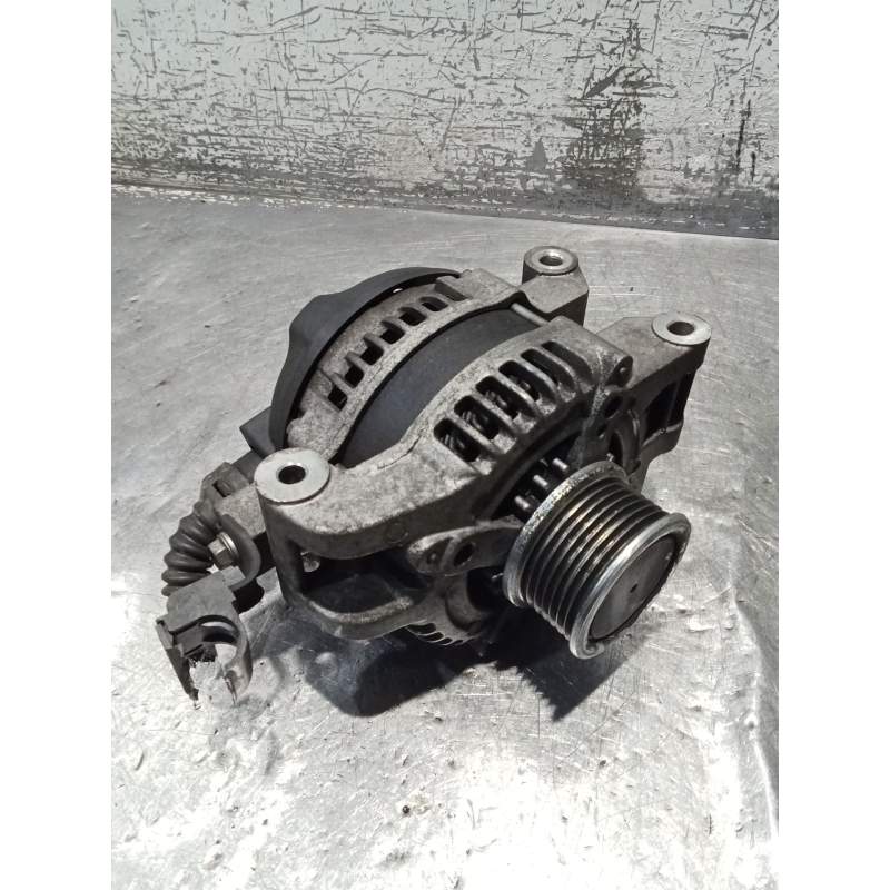 Recambio de alternador para toyota verso (_r2_) 2.2 d-4d (aur21_) referencia OEM IAM  22CRDI 2009