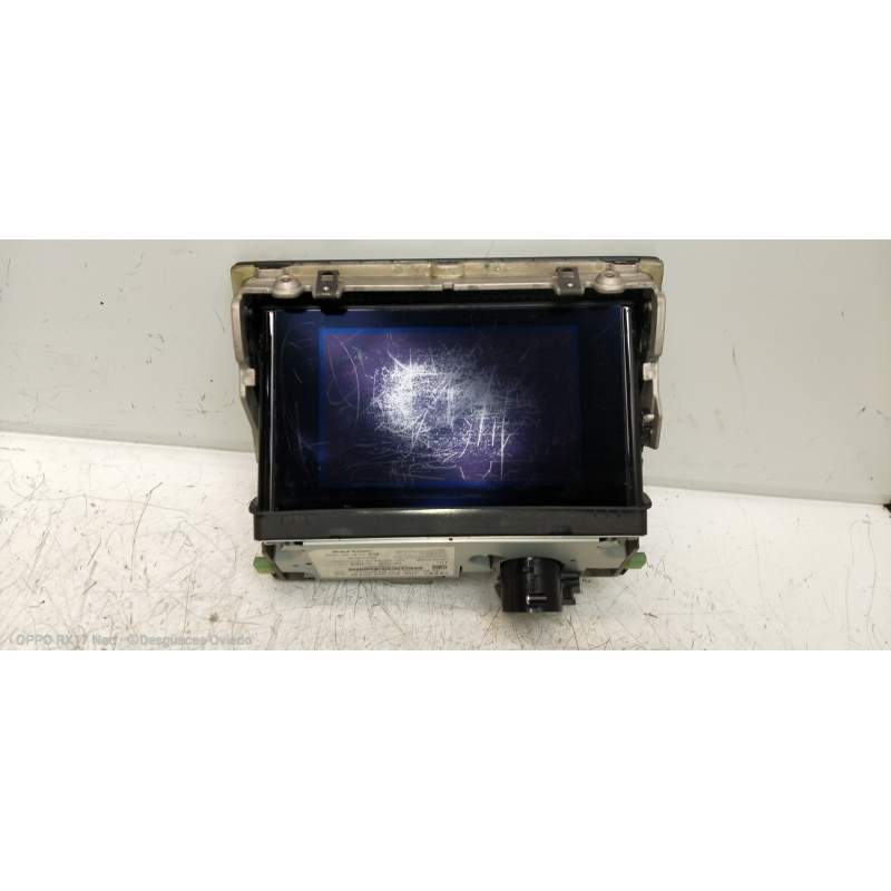 Recambio de pantalla multifuncion para audi a3 sedán(8vs) attraction referencia OEM IAM 1446221  