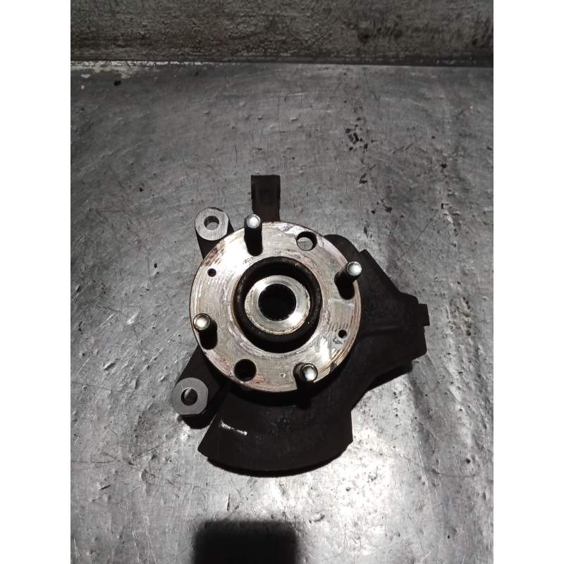 Recambio de mangueta delantera derecha para chevrolet aveo / kalos hatchback (t200) 1.4 16v referencia OEM IAM  14G 2005