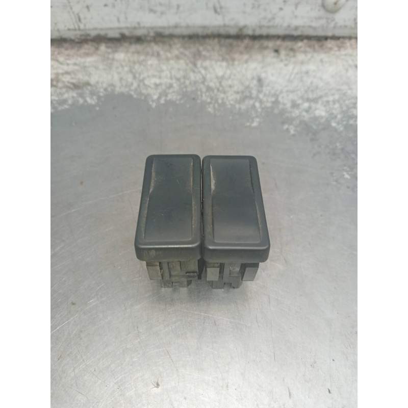 Recambio de mando elevalunas delantero izquierdo para citroën ax 11 tre referencia OEM IAM   5P