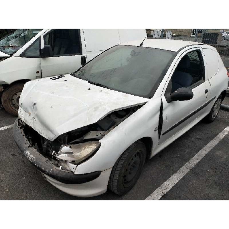 peugeot 206 berlina del año 2002