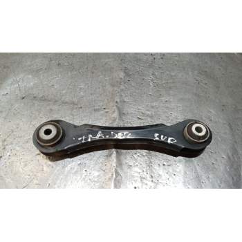 BRAZO SUSPENSION SUPERIOR TRASERO DERECHO 686754101 20G 2014