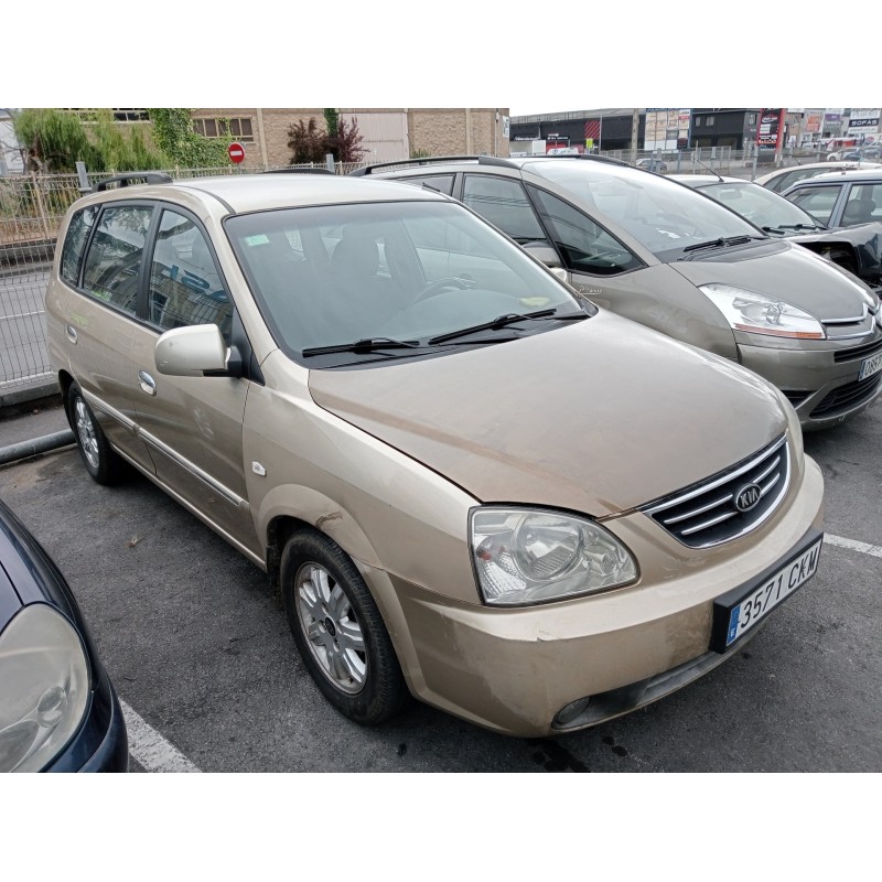 kia carens del año 2003