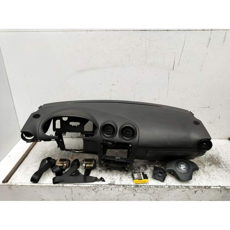 Recambio de kit airbag para seat cordoba (6l2) 1.4 16v referencia OEM IAM 6Q0909605AD 23041003 