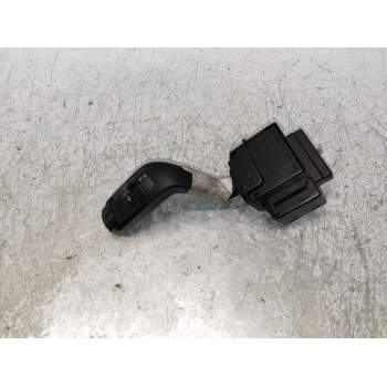 MANDO LUCES 6C1T13335BA 2006