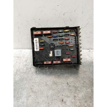CAJA RELES / FUSIBLES 3C0937125 63592777 21107421