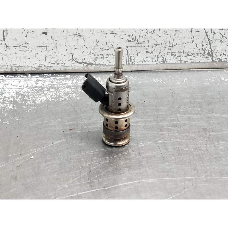 Recambio de inyector para citroën c4 cactus bluehdi 100 referencia OEM IAM 9813930180 K351B04711 INYECTOR ADBLUE
