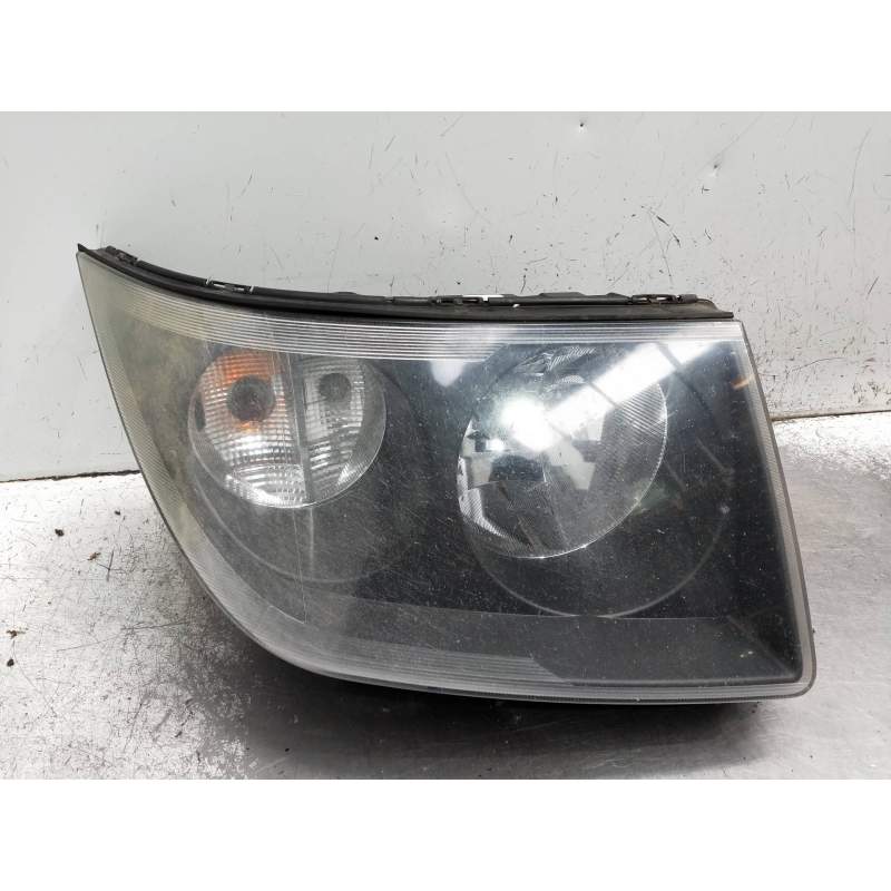Recambio de faro izquierdo para volkswagen crafter caja cerrada referencia OEM IAM 2E1941005 90682008 1ER01159201