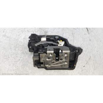 MOTOR CIERRE CENTRALIZADO TRASERO DERECHO 5122736278609 