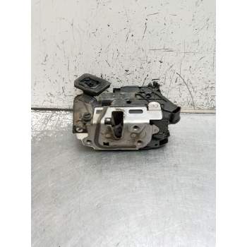 MOTOR CIERRE CENTRALIZADO TRASERO IZQUIERDO 5K4839015AF 5P 