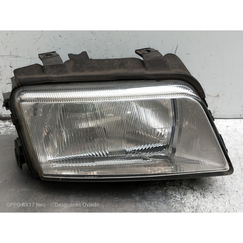 Recambio de faro derecho para audi a4 berlina (b5) 1.8 referencia OEM IAM 8D0941004A 67723141 1852807000