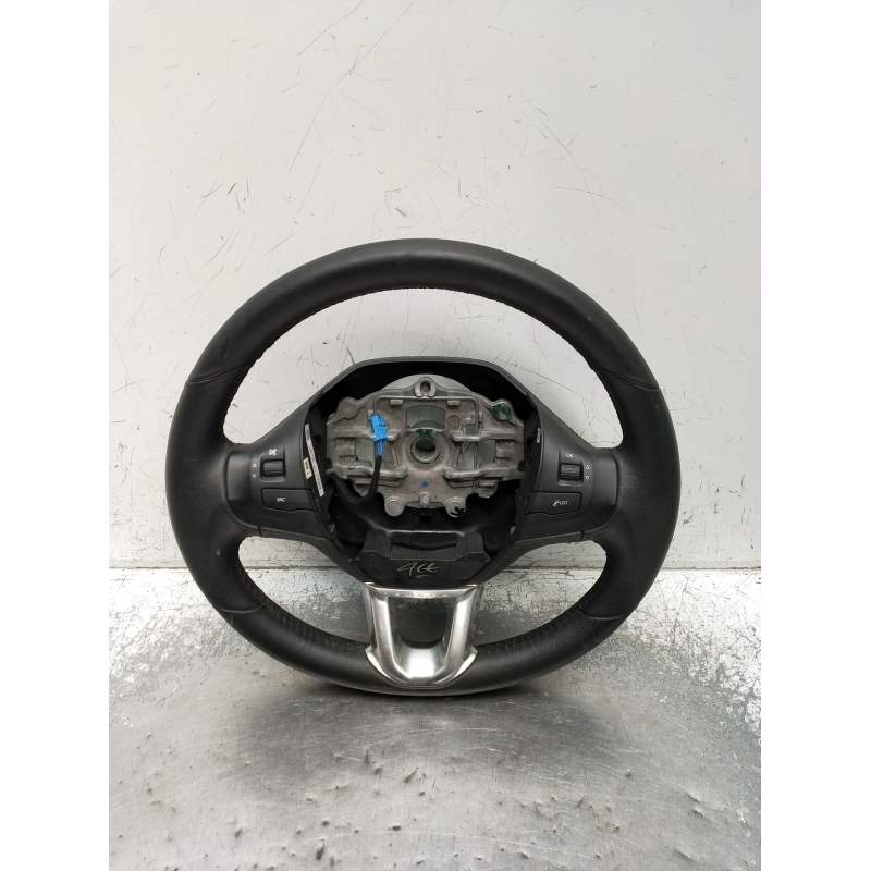 Recambio de volante para peugeot 2008 (--.2013) active referencia OEM IAM 98084115ZD 619138200C 2016