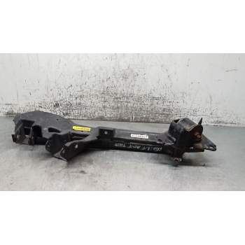 BRAZO SUSPENSION INFERIOR TRASERO DERECHO **ANTERIOR** 06