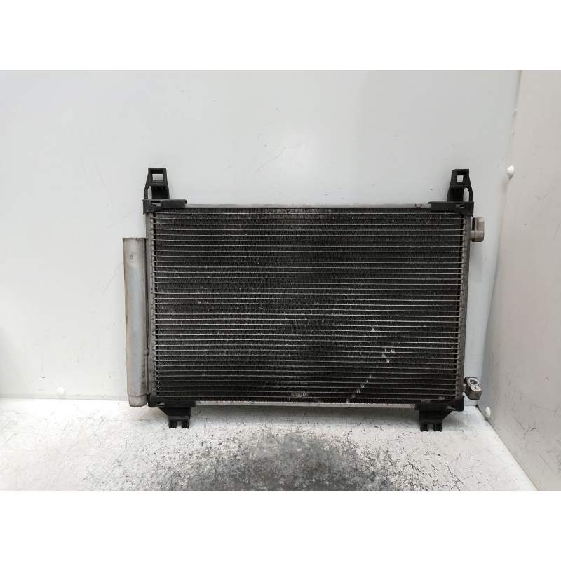 Recambio de condensador / radiador aire acondicionado para toyota yaris 1.3 16v cat referencia OEM IAM 884600D200  