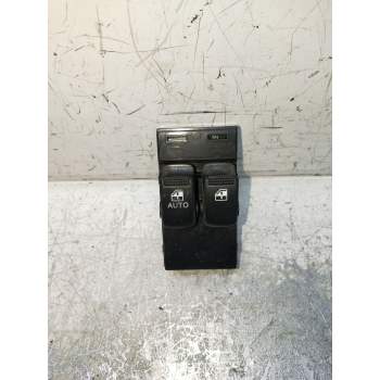 MANDO ELEVALUNAS DELANTERO IZQUIERDO 935701C010 2002