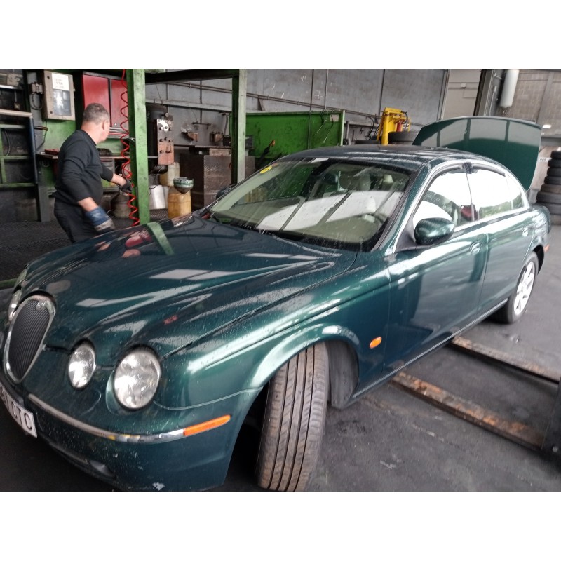 jaguar s-type del año 2004