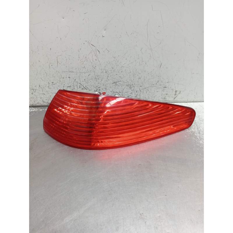 Recambio de piloto trasero derecho para peugeot 607 (9d, 9u) 2.2 16v referencia OEM IAM   2000