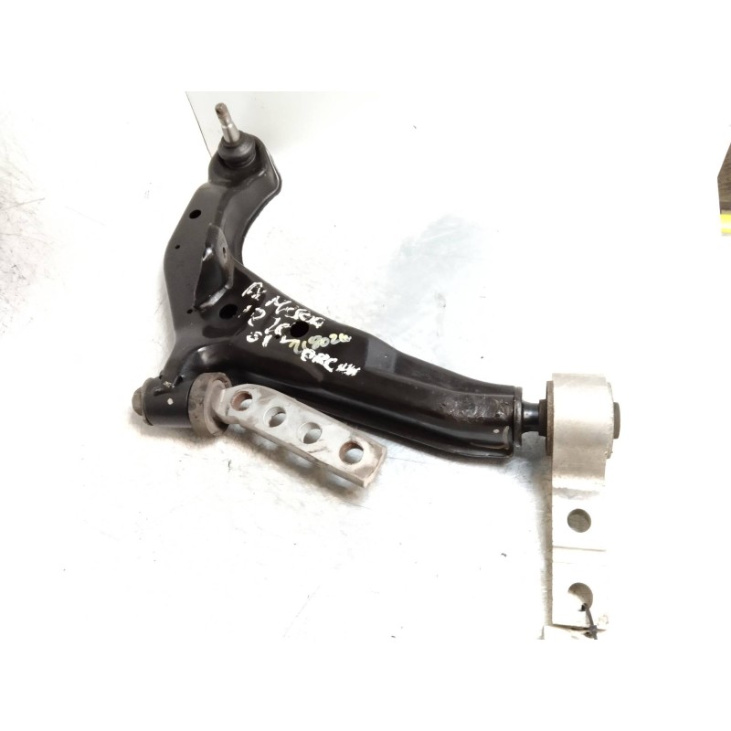 Recambio de brazo suspension inferior delantero derecho para nissan almera tino (v10m) 1.8 16v cat referencia OEM IAM   