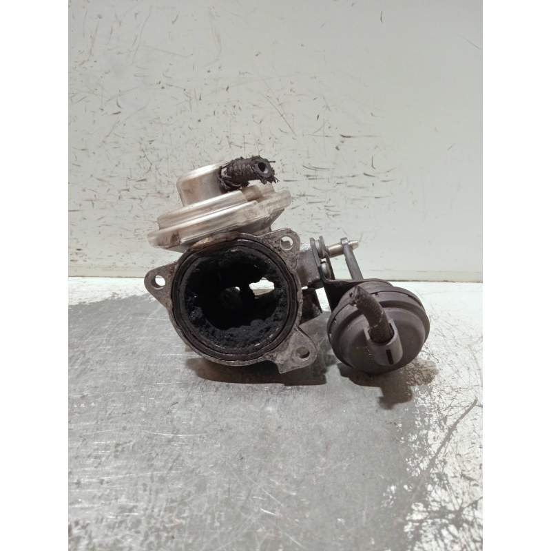 Recambio de valvula egr para volkswagen golf iv berlina (1j1) referencia OEM IAM 038129637B 038131501E 