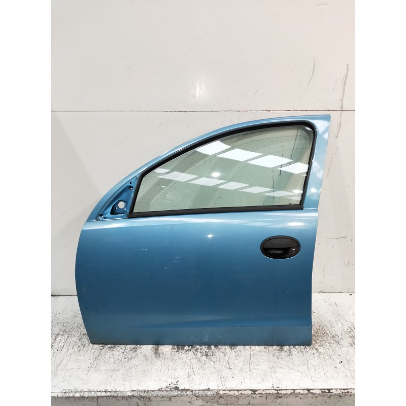 Recambio de puerta delantera izquierda para opel corsa c cosmo referencia OEM IAM   5P