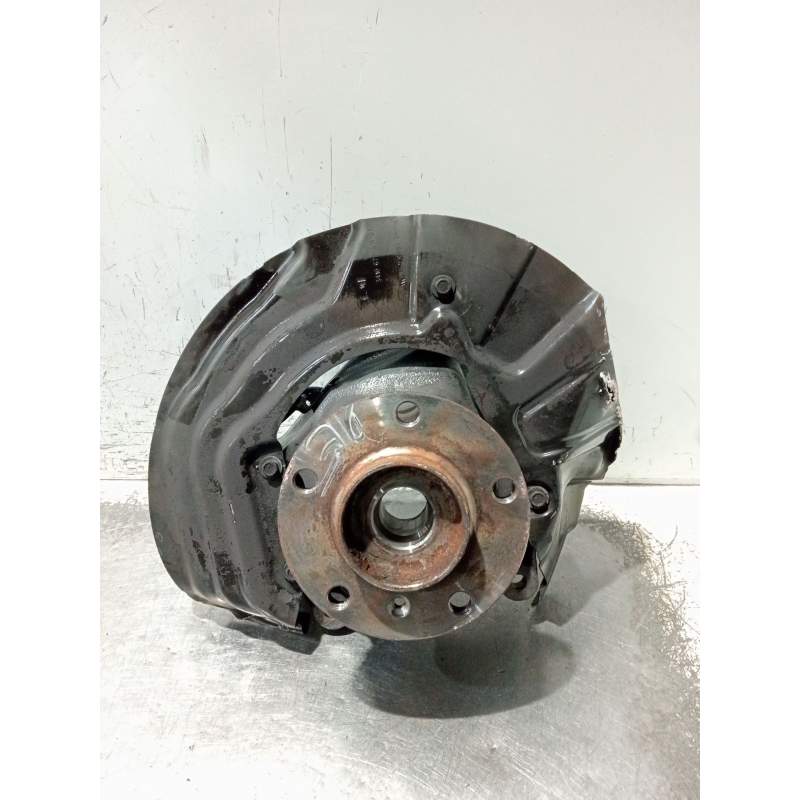 Recambio de mangueta delantera derecha para bmw x3 (f25) xdrive 20 d referencia OEM IAM 685595401 20D 2016